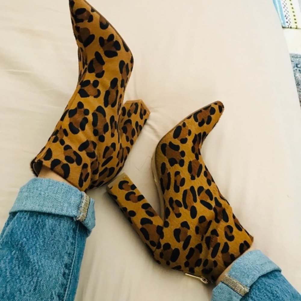 Cheetah booties - Picture 2 of 3